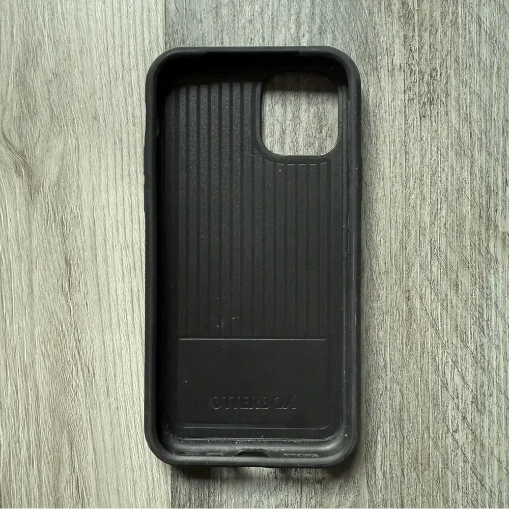 OtterBox iphone phone
